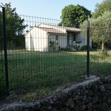 Vakantiehuis Pleasant House Close To