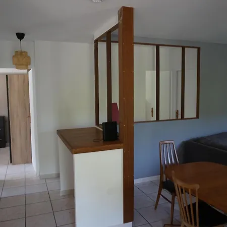 Pleasant House Close To Vakantiehuis