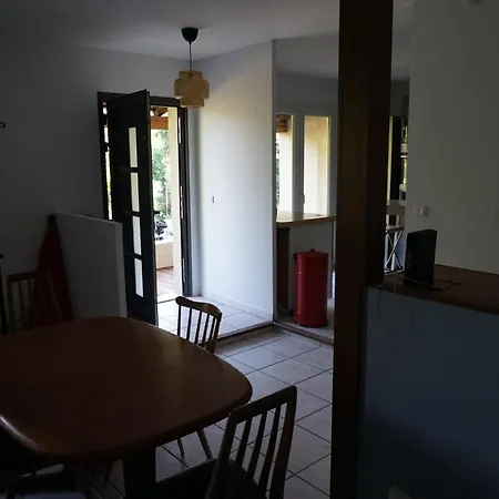 Vakantiehuis Pleasant House Close To