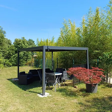 Vakantiehuis Pleasant House Close To